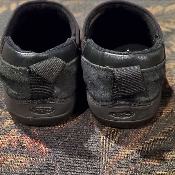 CROCS Unisex Clog Black Suede Slip On Shoes Size C 10 - Picture 2 of 6